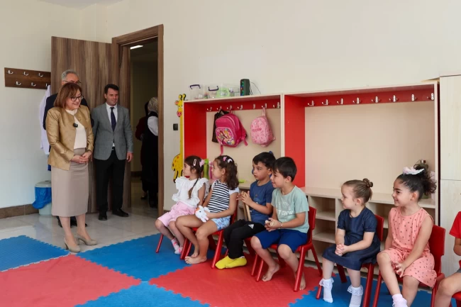 Başkan Şahin'den yaz okulu ziyareti