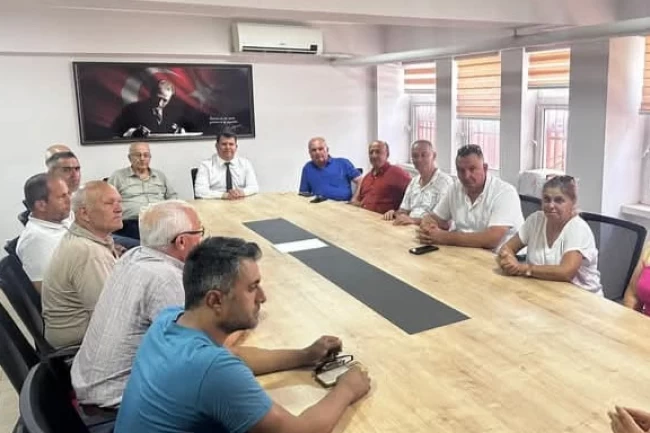 Keşan muhtarlarından İlçe Milli Eğitim Müdürü Kemik'e ziyaret