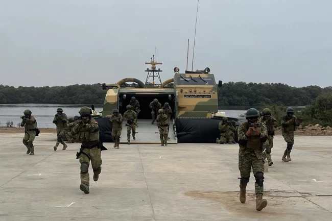 Karaçi'de ikili tatbikat başarıyla tamamlandı