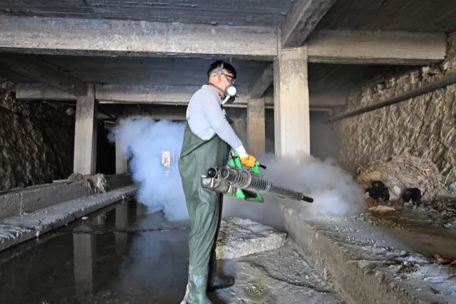 Mersin Büyükşehir'den Mut'a sineksiz yaz için yoğun mücadele