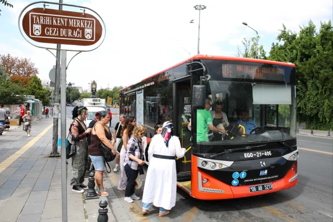 Ankara'da "Başkent Kültür Turu Ring Seferleri" devam ediyor