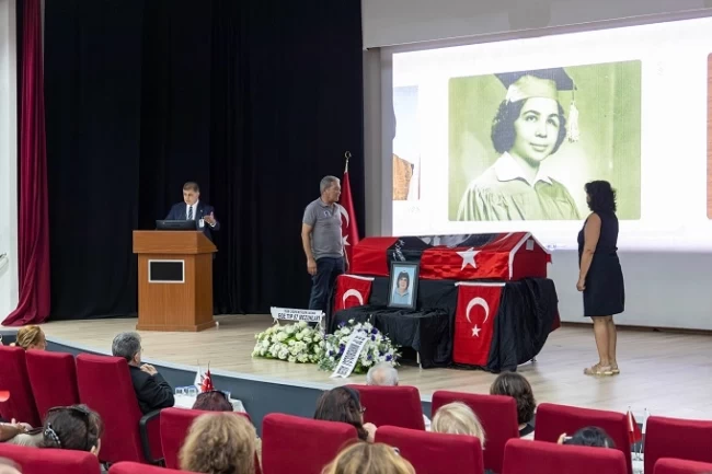 Cemil Tugay'dan hocası Emel Tümbay'a duygusal veda