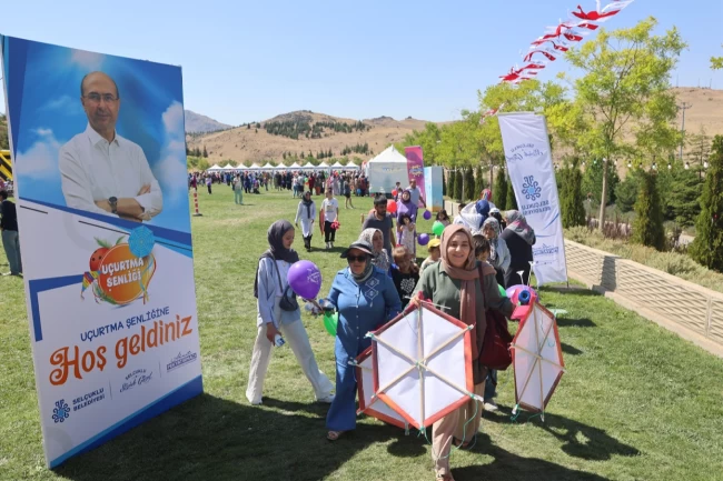 Selçuklu semaları uçurtmalarla şenlendi