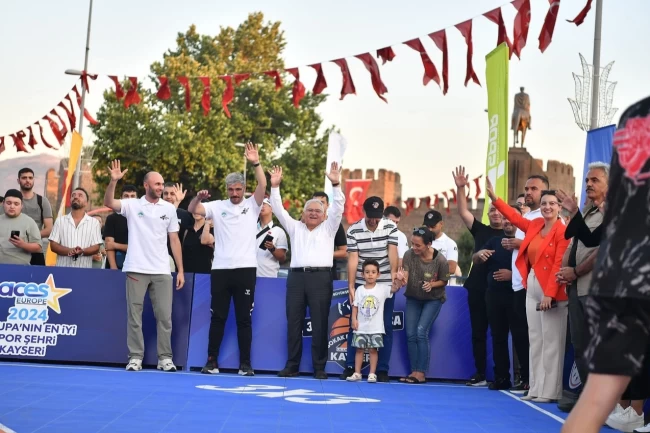 Kayseri Büyükşehir'den Uluslararası Basketbol Turnuvası