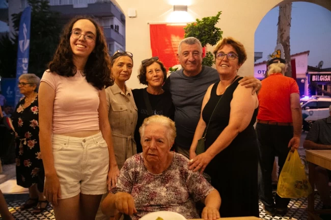 İzmir Güzelbahçe'ye yeni bir sosyal yaşam alanı