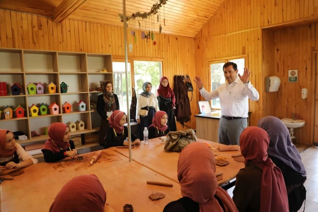 Konya Karatay'dan yaz kursları ve okullarına ziyaret