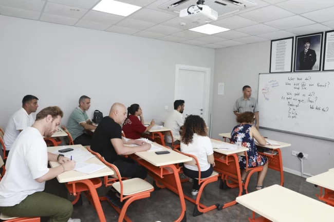 Belediyeden ücretsiz yabancı dil kursu