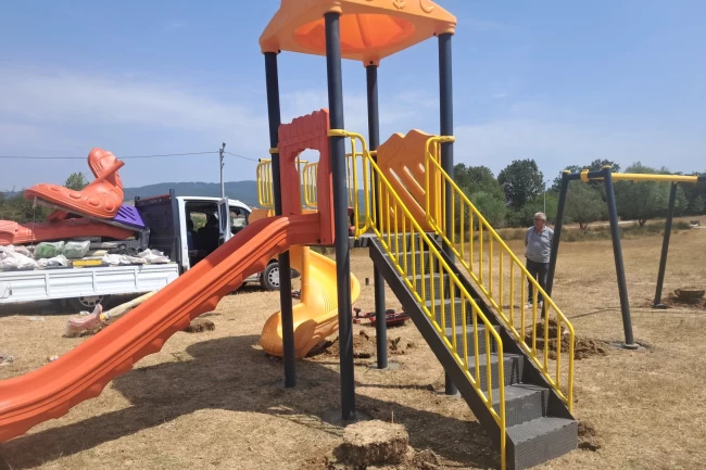 Bilecik'te çocuklara büyük müjde: 14 köye yeni oyun parkı