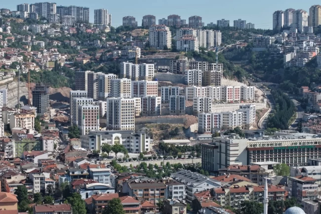 Cedit'te değişim, "Gece ve Gündüz" gibi