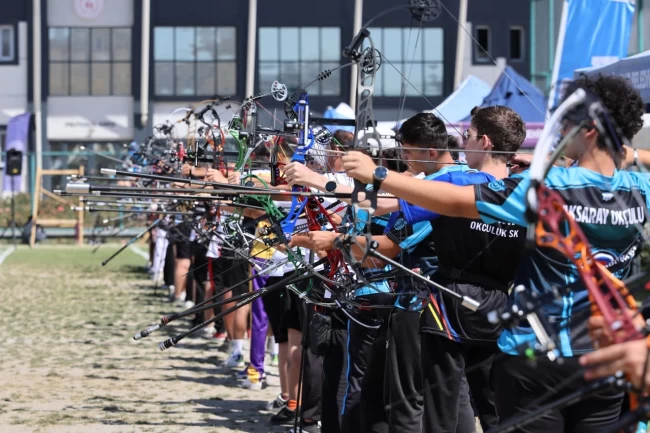 45 şehirden gelen okçular Konya'da buluştu