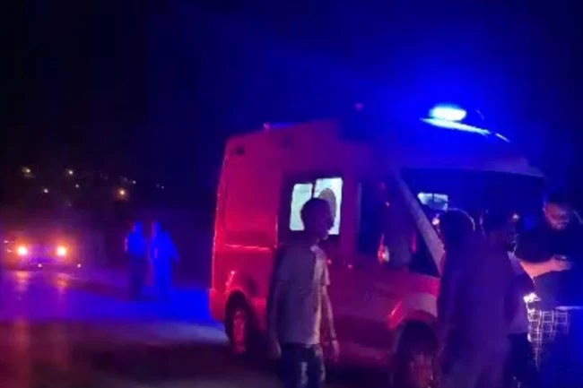 Düzce'de otomobil ile patpat çarpıştı: 3 yaralı