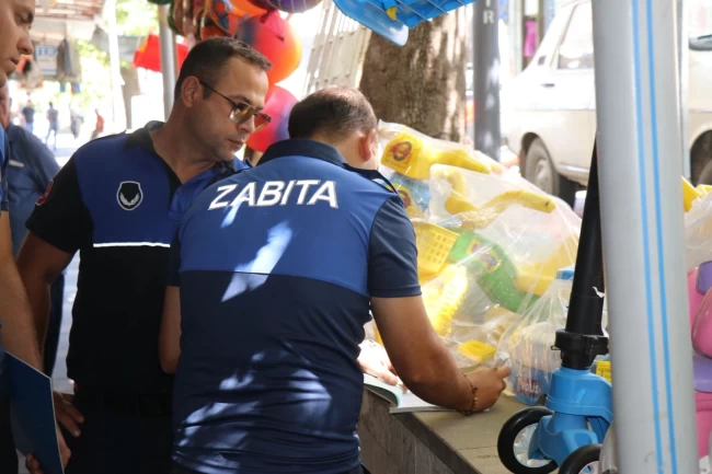 Manisa'da kaldırım işgallerine karşı sıkı denetim