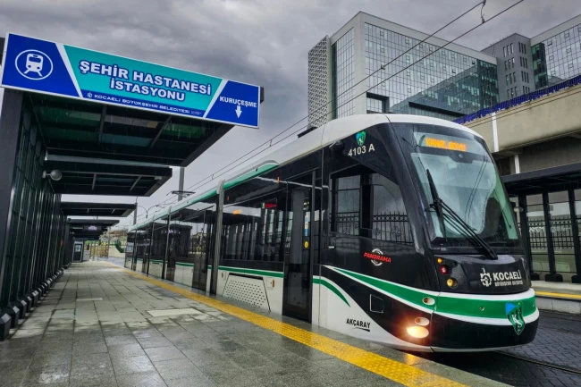 Kocaeli tramvay hattı Şehir Hastanesi'nde rekor kırdı