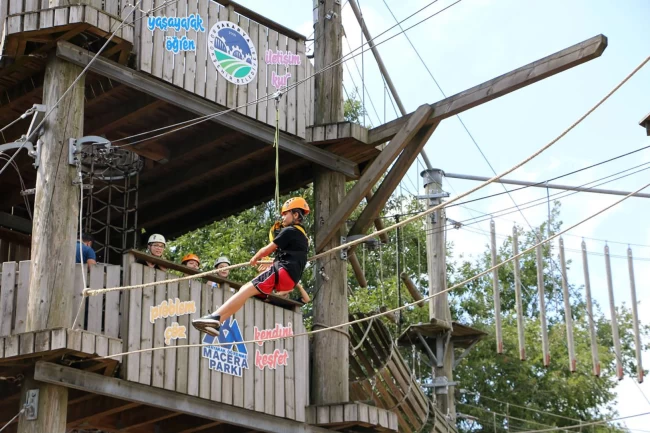 Sakarya'da yaz kurslarına maceralı kapanış
