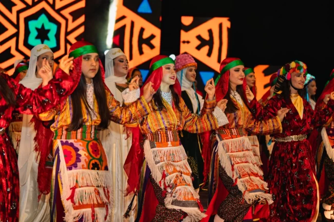 Türk kültürünü dünyaya taşıyan bir şölen: Anadolu Rüyası Dans Topluluğu