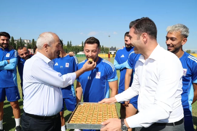 Gebzespor'a Başkan Büyükgöz'den dopingli ziyaret