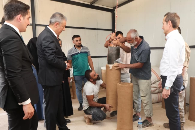 Mardin'de geleneksel arı kovanı üretimi başladı