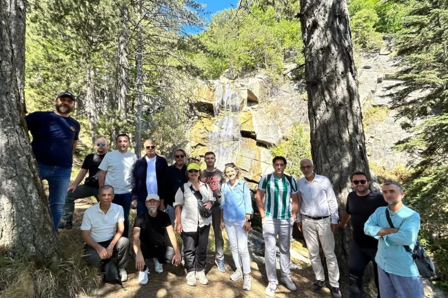 Bursalı turist rehberleri İnegöl'ün doğal ve tarihi zenginliklerini keşfetti