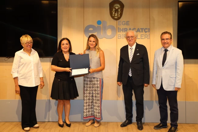 Türkiye'nin yeni ticaret elçileri İzmir'de yetişiyor