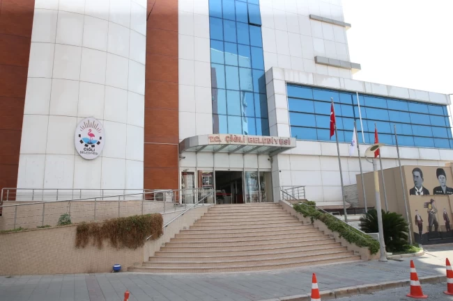 "Çiğli'nin Yıldızları" burs programı başvuruları başladı