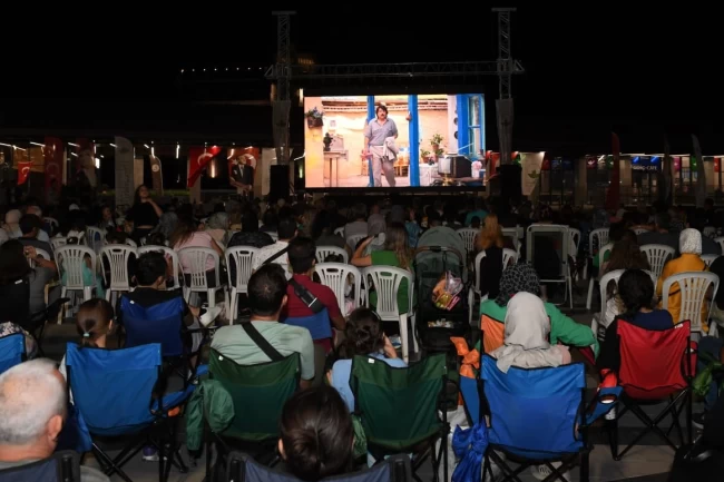 Bursa Osmangazi'de sinema geceleri devam ediyor