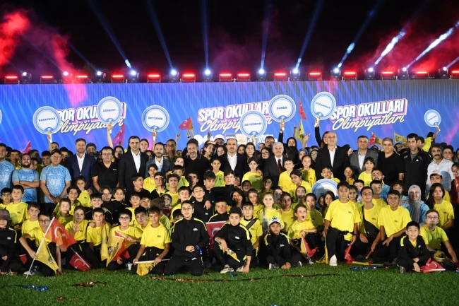 Başkan Altay "Spor Okulları Olimpiyatları"na katılan tüm gençleri tebrik etti