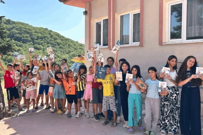Balıkesir'de doğayla iç içe kitap keyfi