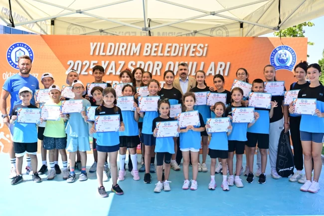 Bursa Yıldırım'da 62 bin çocuk yaz spor okullarında buluştu