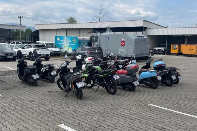 Düzce'de 'motosiklet tadilat' operasyonu: 27 gözaltı!