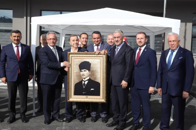 Bursa'da yeni eğitim yılı birlik ve teşekkür mesajlarıyla başladı