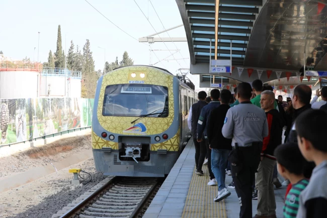 Gaziantep'te toplu taşıma öğrencilere 1 TL'nin altında