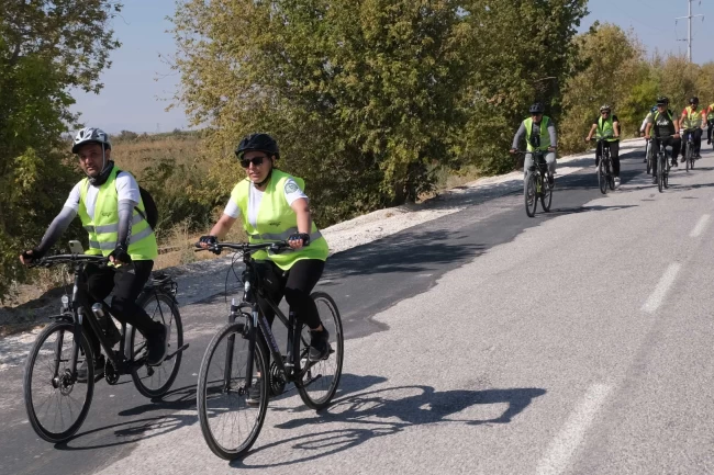 Konya'da tarih ve kültür dolu rotalarda pedal çevrildi