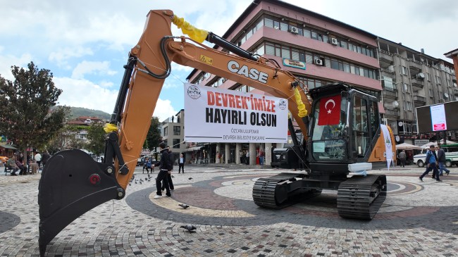 Devrek Belediyesi Araç Filosunu Güçlendirmeye Devam Ediyor