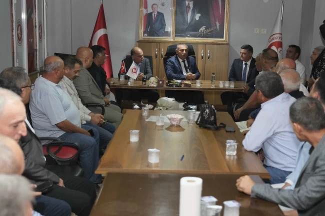 Adana Yumurtalık'ta 4 ilçenin muhtarlarıyla buluşma