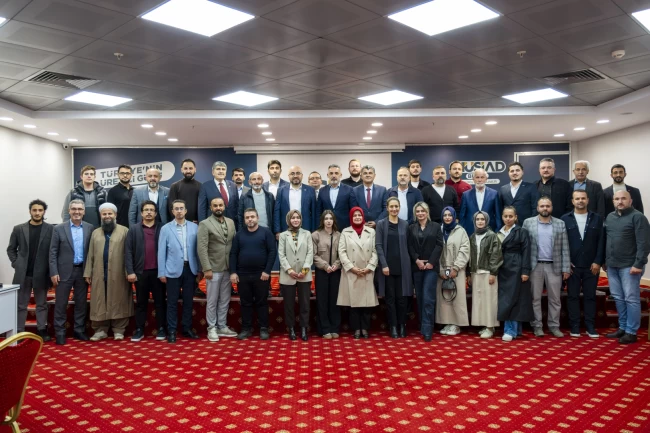 MÜSİAD Bursa'da dijitalleşme ve E-İhracat masaya yatırıldı