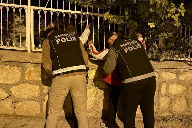 Adıyaman'da narkotikten şok uygulama