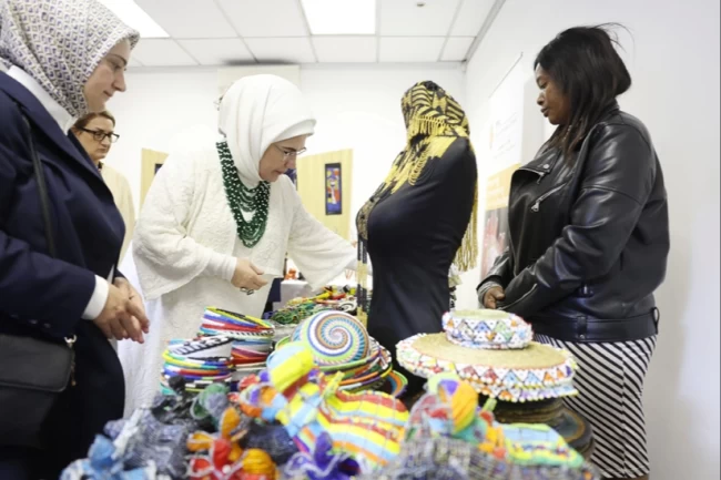 Emine Erdoğan'dan Johannesburg'ta Ulusal Miras Sergisi'ne ziyaret