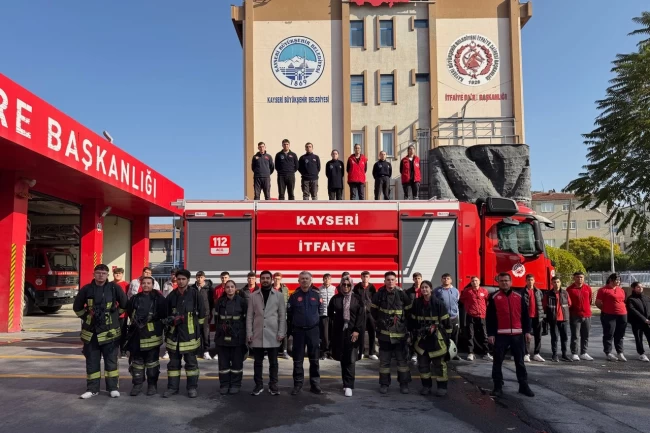 Kayseri Büyükşehir'den lise öğrencilerine staj desteği