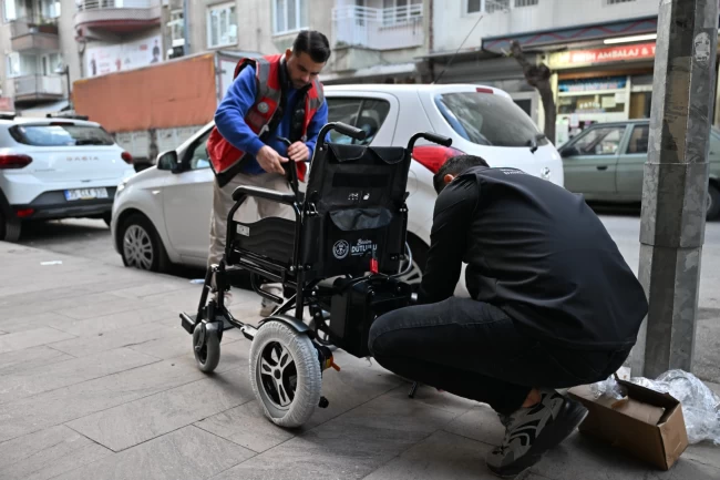 Manisa Büyükşehir'den engelli bireylere medikal destek