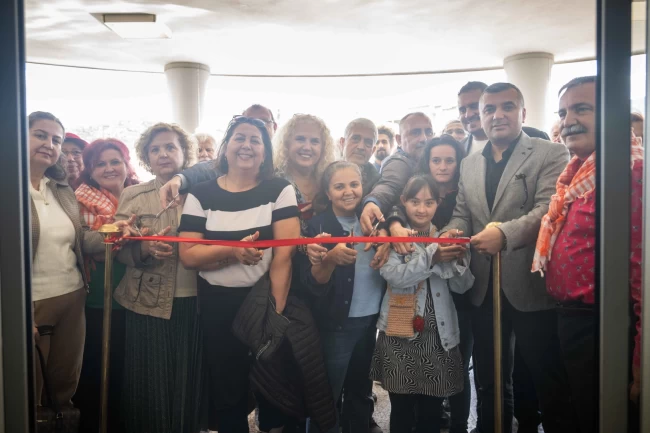 İzmir Bornova'da "Birlikte Mümkün" sergisi