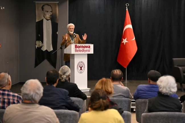 İzmir Bornova'da Kent Söyleşileri'nde şiir rüzgârı