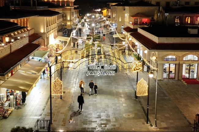 Konya'da Şeb-i Arus Haftası ışıl ışıl