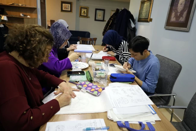 Sakarya'da geleneksel sanatlar modern atölyelerde yaşatılıyor