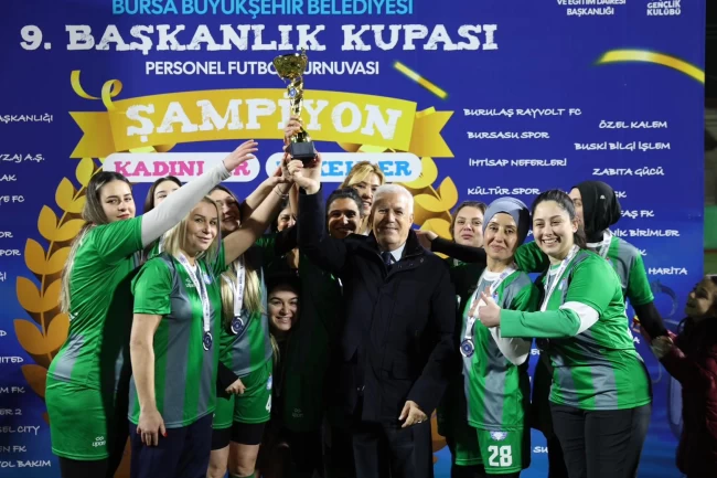 Bursa Büyükşehir'in 'Başkanlık Kupası' finalleri nefes kesti