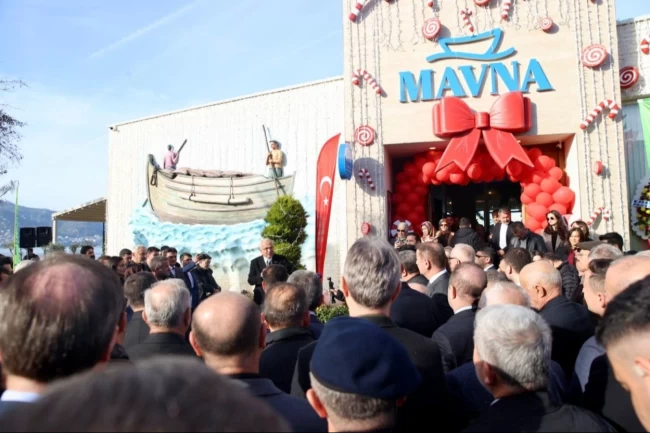 Ordu'da Akyazı Sahili'nde Mavna Kafe hizmete açıldı