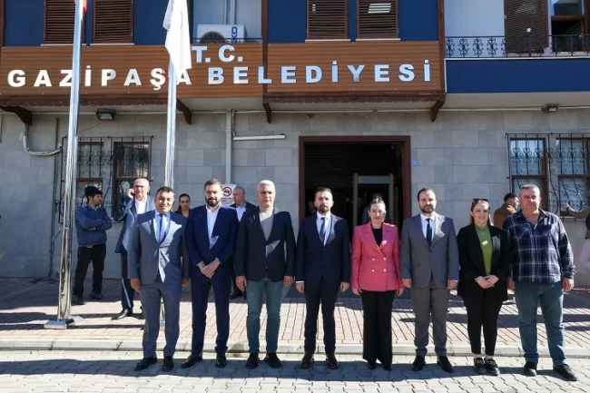 Antalya Büyükşehir Başkan Vekili Büşra Özdemir Gazipaşa'da