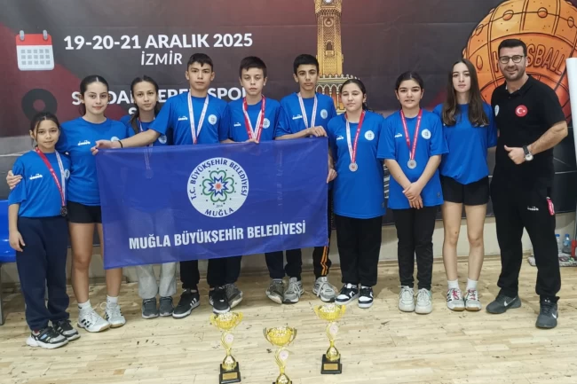 Muğlalı sporcular İzmir'den 4 gümüş madalya ile döndü
