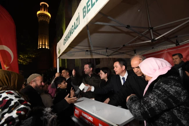 Bursa Osmangazi'de kandil simidi ikramı