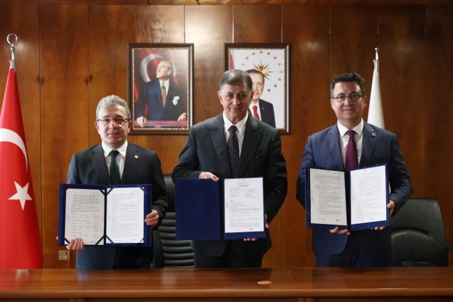 DEÜ'de İzmir'in deprem master planı için tarihi imza