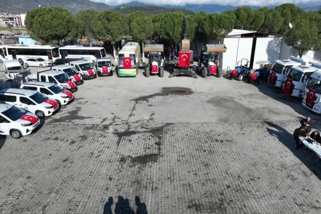 Balıkesir Edremit Belediyesi araç filasounu güçlendiriyor